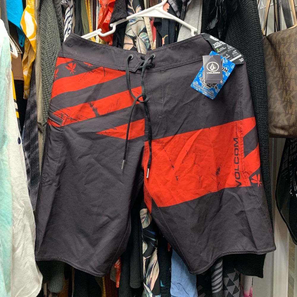 Volcom board shorts